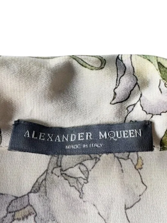 Alexander McQueen Woman's Sz 38 US Sz 2 Meadow Floral Print 100% Silk Pajama Top - Picture 4 of 13